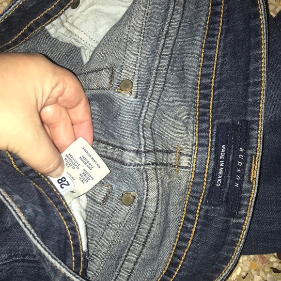 Hudson Jeans Size 28 - Picture 3 of 3